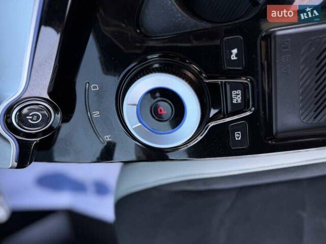 Черный Киа EV6, объемом двигателя 0 л и пробегом 83 тыс. км за 27200 $, фото 52 на Automoto.ua