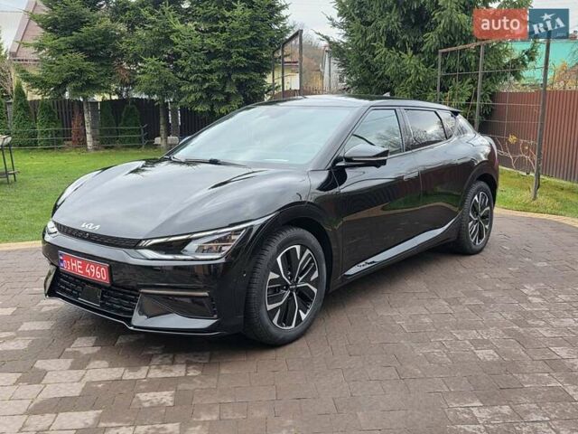 Черный Киа EV6, объемом двигателя 0 л и пробегом 49 тыс. км за 28900 $, фото 9 на Automoto.ua