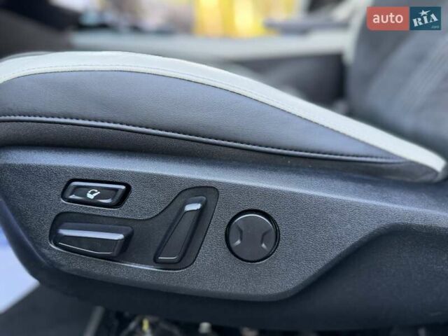 Черный Киа EV6, объемом двигателя 0 л и пробегом 94 тыс. км за 26300 $, фото 55 на Automoto.ua