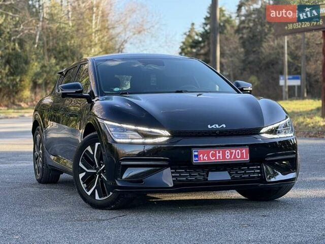 Черный Киа EV6, объемом двигателя 0 л и пробегом 83 тыс. км за 27200 $, фото 1 на Automoto.ua