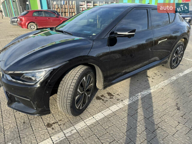 Чорний Кіа EV6, об'ємом двигуна 0 л та пробігом 77 тис. км за 29999 $, фото 22 на Automoto.ua