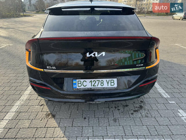 Чорний Кіа EV6, об'ємом двигуна 0 л та пробігом 77 тис. км за 29999 $, фото 11 на Automoto.ua