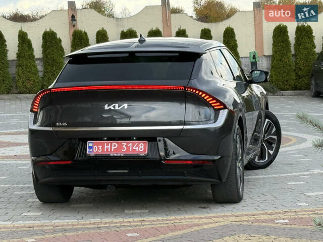 Черный Киа EV6, объемом двигателя 0 л и пробегом 54 тыс. км за 23999 $, фото 16 на Automoto.ua