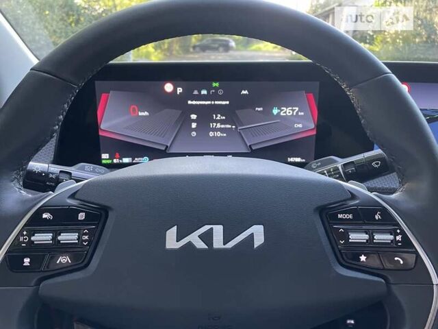Черный Киа EV6, объемом двигателя 0 л и пробегом 16 тыс. км за 39999 $, фото 40 на Automoto.ua