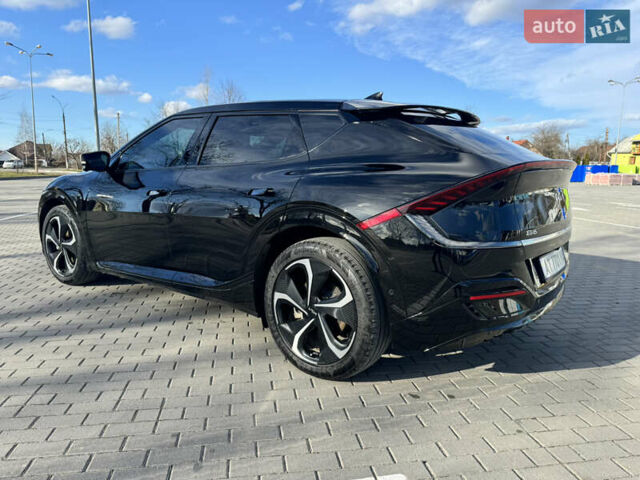 Чорний Кіа EV6, об'ємом двигуна 0 л та пробігом 30 тис. км за 29000 $, фото 5 на Automoto.ua