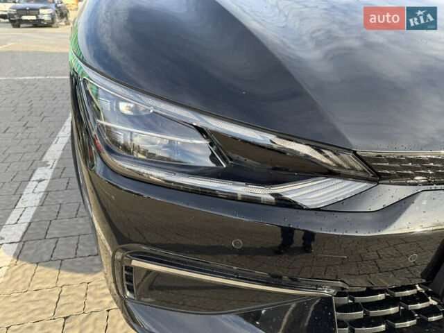 Черный Киа EV6, объемом двигателя 0 л и пробегом 80 тыс. км за 29500 $, фото 17 на Automoto.ua