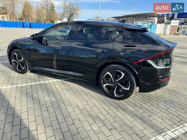 Чорний Кіа EV6, об'ємом двигуна 0 л та пробігом 30 тис. км за 29000 $, фото 17 на Automoto.ua