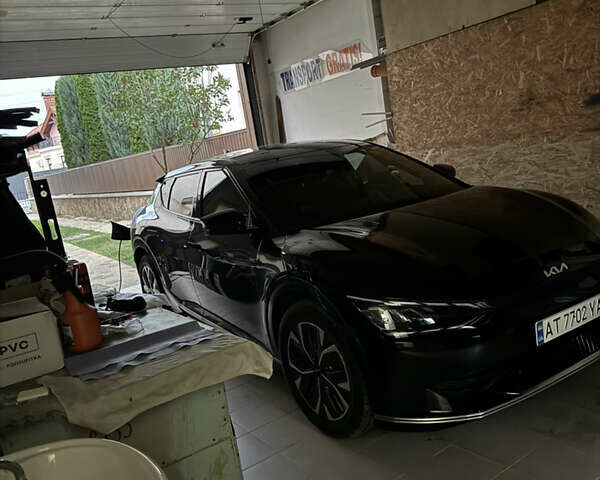 Чорний Кіа EV6, об'ємом двигуна 0 л та пробігом 89 тис. км за 24800 $, фото 11 на Automoto.ua