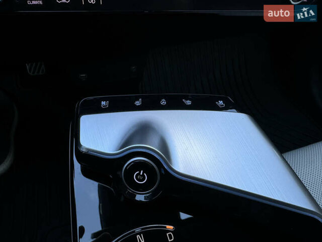 Чорний Кіа EV6, об'ємом двигуна 0 л та пробігом 30 тис. км за 29000 $, фото 27 на Automoto.ua