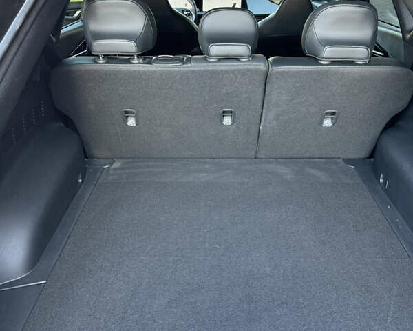 Чорний Кіа EV6, об'ємом двигуна 0 л та пробігом 30 тис. км за 29000 $, фото 38 на Automoto.ua