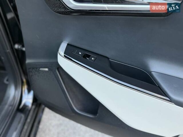 Черный Киа EV6, объемом двигателя 0 л и пробегом 83 тыс. км за 27200 $, фото 43 на Automoto.ua