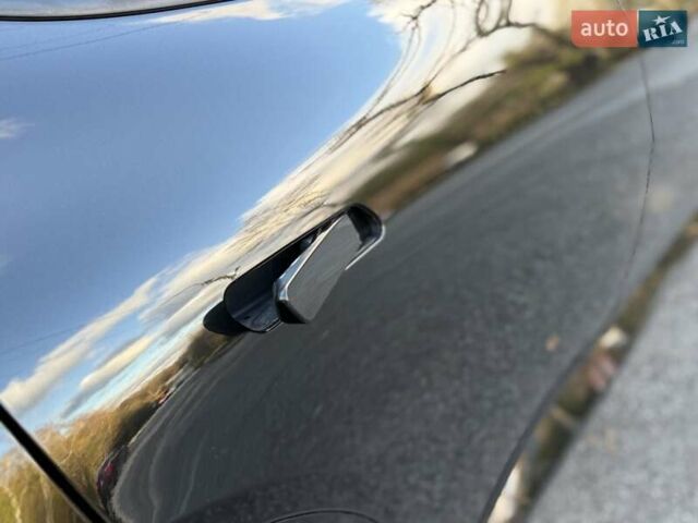 Черный Киа EV6, объемом двигателя 0 л и пробегом 94 тыс. км за 26300 $, фото 36 на Automoto.ua