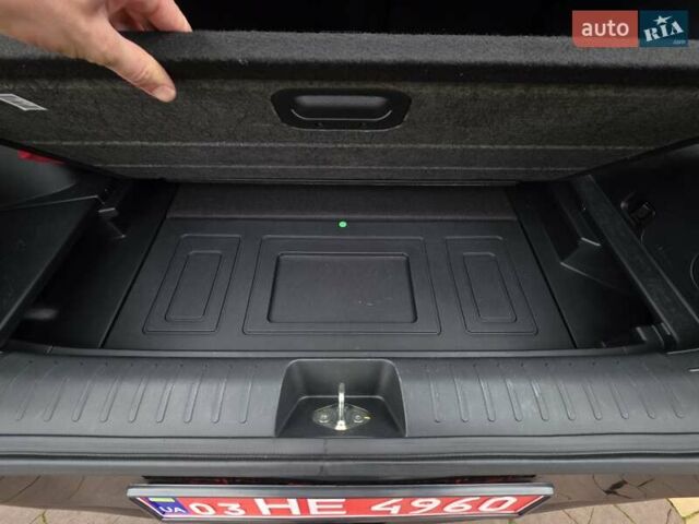 Черный Киа EV6, объемом двигателя 0 л и пробегом 49 тыс. км за 28900 $, фото 16 на Automoto.ua