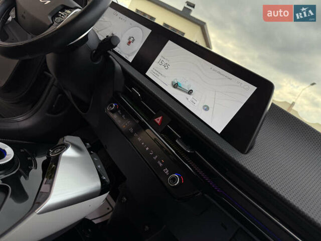 Черный Киа EV6, объемом двигателя 0 л и пробегом 54 тыс. км за 23999 $, фото 55 на Automoto.ua