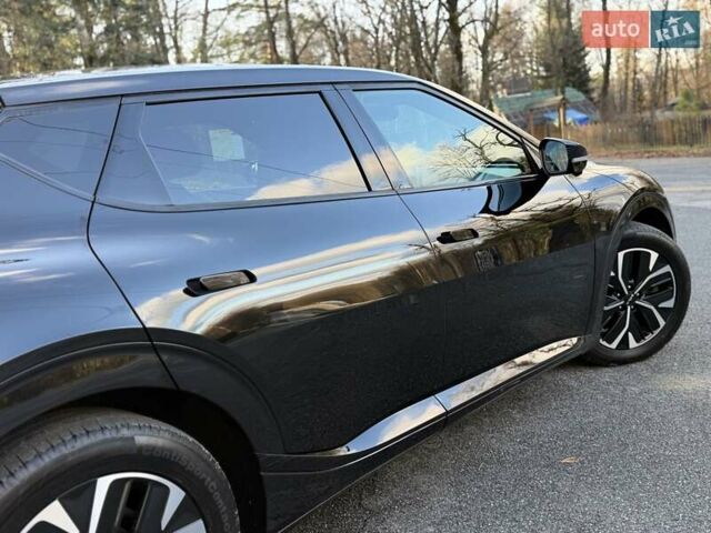 Черный Киа EV6, объемом двигателя 0 л и пробегом 83 тыс. км за 27200 $, фото 35 на Automoto.ua