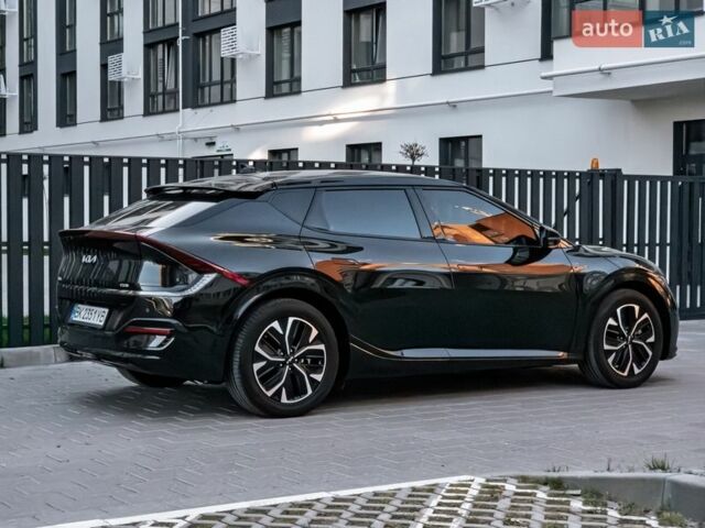 Черный Киа EV6, объемом двигателя 0 л и пробегом 128 тыс. км за 23100 $, фото 16 на Automoto.ua