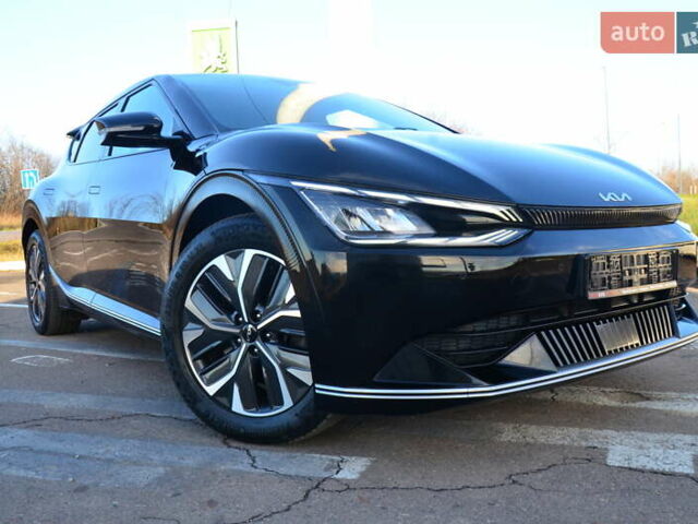 Черный Киа EV6, объемом двигателя 0 л и пробегом 79 тыс. км за 25450 $, фото 10 на Automoto.ua