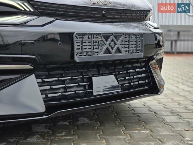 Черный Киа EV6, объемом двигателя 0 л и пробегом 55 тыс. км за 25500 $, фото 18 на Automoto.ua