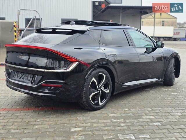Черный Киа EV6, объемом двигателя 0 л и пробегом 55 тыс. км за 25500 $, фото 13 на Automoto.ua