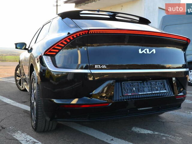 Черный Киа EV6, объемом двигателя 0 л и пробегом 79 тыс. км за 25450 $, фото 33 на Automoto.ua