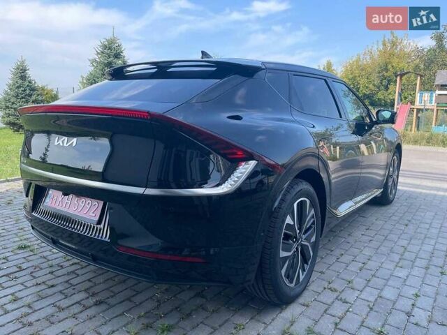 Черный Киа EV6, объемом двигателя 0 л и пробегом 55 тыс. км за 25700 $, фото 23 на Automoto.ua