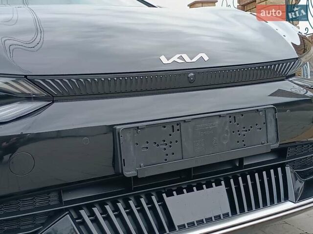 Черный Киа EV6, объемом двигателя 0 л и пробегом 104 тыс. км за 28550 $, фото 8 на Automoto.ua