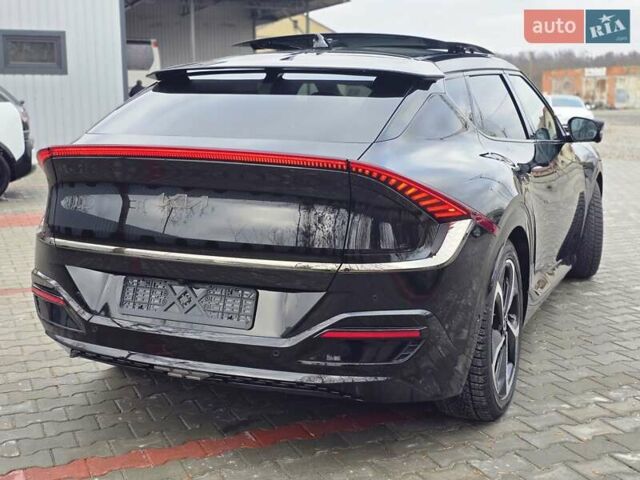 Черный Киа EV6, объемом двигателя 0 л и пробегом 55 тыс. км за 25500 $, фото 12 на Automoto.ua