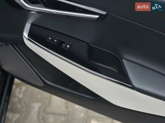 Черный Киа EV6, объемом двигателя 0 л и пробегом 55 тыс. км за 25500 $, фото 53 на Automoto.ua