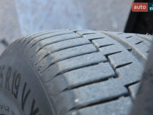 Черный Киа EV6, объемом двигателя 0 л и пробегом 79 тыс. км за 25450 $, фото 6 на Automoto.ua