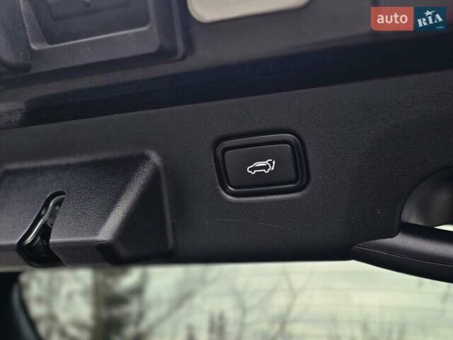 Черный Киа EV6, объемом двигателя 0 л и пробегом 55 тыс. км за 25500 $, фото 97 на Automoto.ua