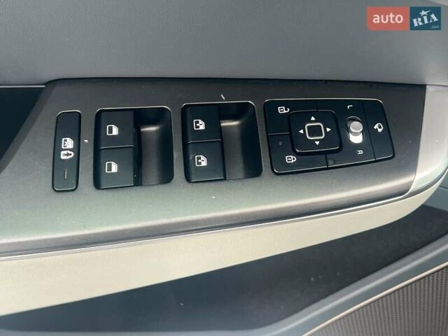 Чорний Кіа EV6, об'ємом двигуна 0 л та пробігом 59 тис. км за 25340 $, фото 17 на Automoto.ua