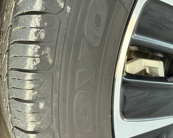 Черный Киа EV6, объемом двигателя 0 л и пробегом 129 тыс. км за 24999 $, фото 57 на Automoto.ua