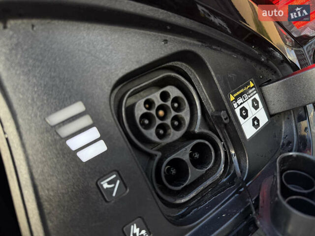 Черный Киа EV6, объемом двигателя 0 л и пробегом 59 тыс. км за 25799 $, фото 25 на Automoto.ua