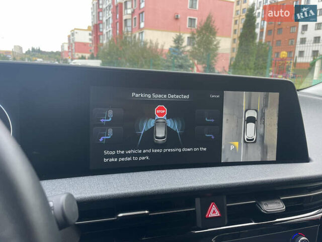 Чорний Кіа EV6, об'ємом двигуна 0 л та пробігом 59 тис. км за 25500 $, фото 129 на Automoto.ua