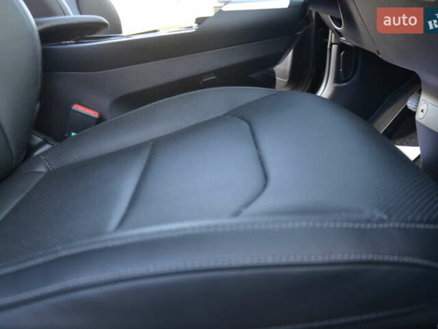 Черный Киа EV6, объемом двигателя 0 л и пробегом 79 тыс. км за 25450 $, фото 58 на Automoto.ua