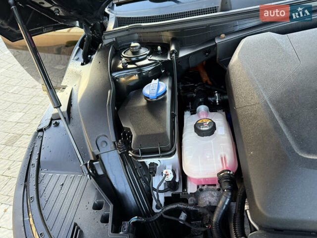 Черный Киа EV6, объемом двигателя 0 л и пробегом 59 тыс. км за 25799 $, фото 60 на Automoto.ua