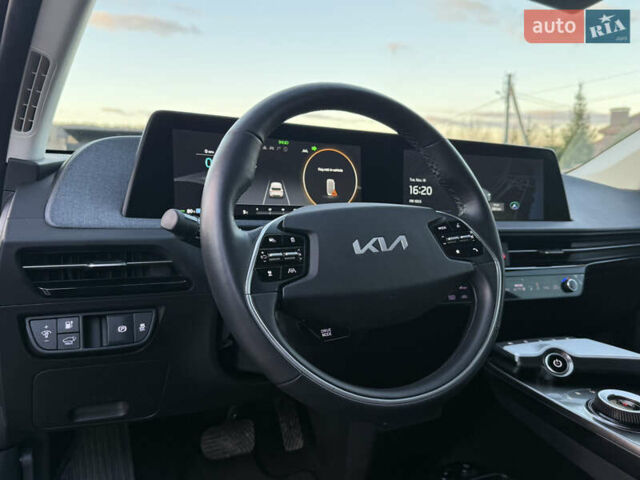 Черный Киа EV6, объемом двигателя 0 л и пробегом 129 тыс. км за 25555 $, фото 23 на Automoto.ua