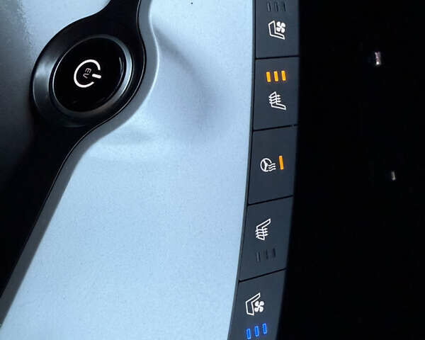 Черный Киа EV6, объемом двигателя 0 л и пробегом 129 тыс. км за 25555 $, фото 28 на Automoto.ua