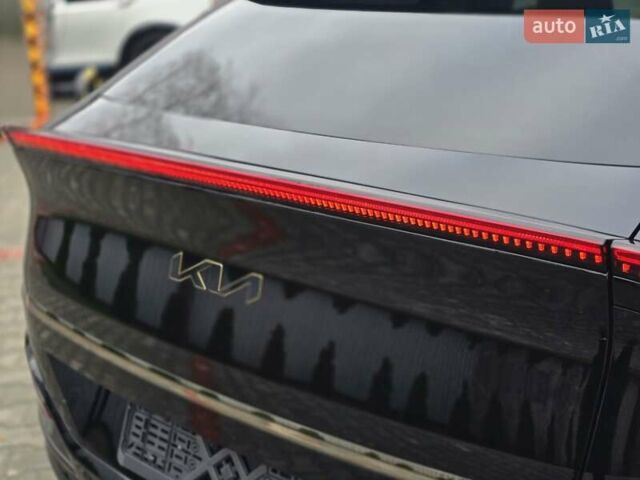 Черный Киа EV6, объемом двигателя 0 л и пробегом 55 тыс. км за 25500 $, фото 35 на Automoto.ua
