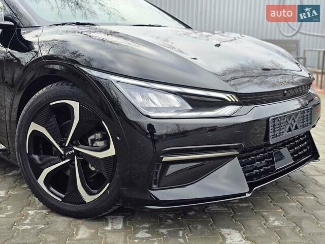 Черный Киа EV6, объемом двигателя 0 л и пробегом 55 тыс. км за 25500 $, фото 17 на Automoto.ua