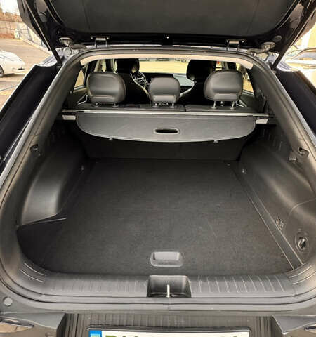 Черный Киа EV6, объемом двигателя 0 л и пробегом 30 тыс. км за 21900 $, фото 15 на Automoto.ua