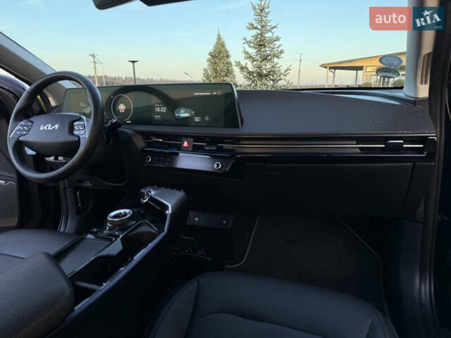 Черный Киа EV6, объемом двигателя 0 л и пробегом 59 тыс. км за 25799 $, фото 44 на Automoto.ua
