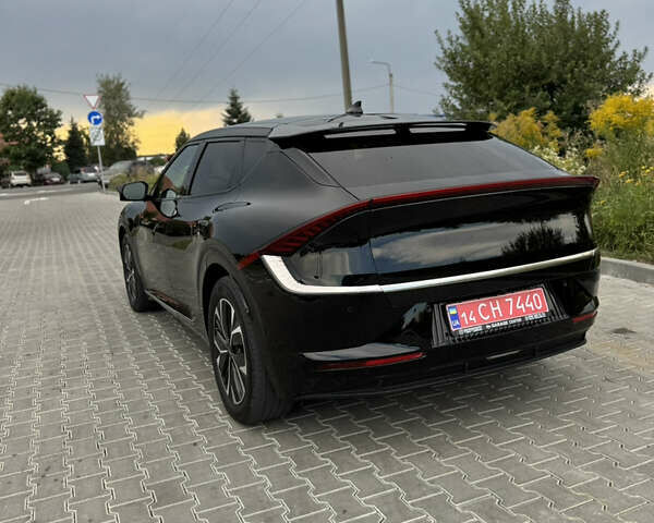 Черный Киа EV6, объемом двигателя 0 л и пробегом 61 тыс. км за 24500 $, фото 12 на Automoto.ua