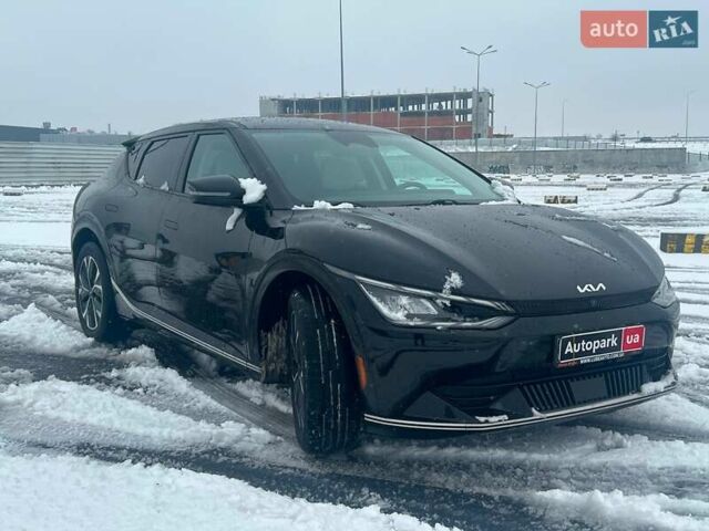 Чорний Кіа EV6, об'ємом двигуна 0 л та пробігом 59 тис. км за 25340 $, фото 13 на Automoto.ua