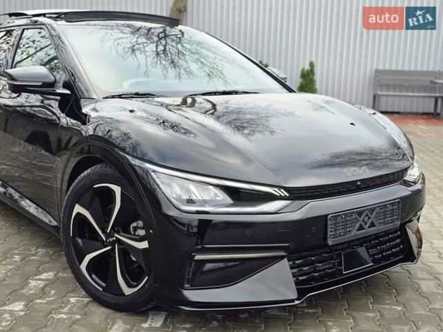 Черный Киа EV6, объемом двигателя 0 л и пробегом 55 тыс. км за 25500 $, фото 48 на Automoto.ua
