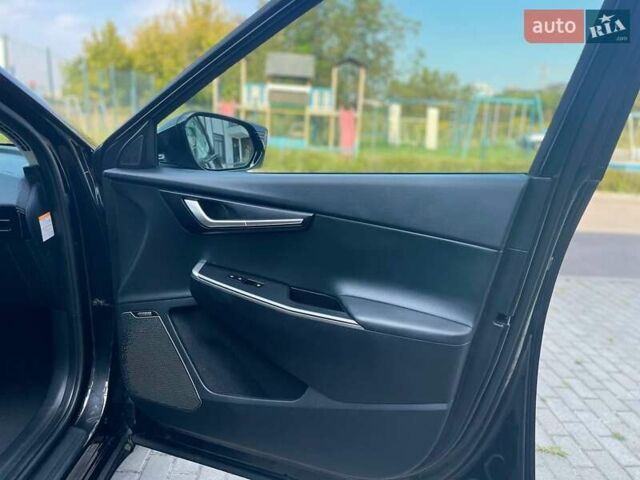 Черный Киа EV6, объемом двигателя 0 л и пробегом 55 тыс. км за 25700 $, фото 88 на Automoto.ua