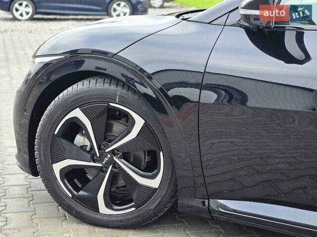 Черный Киа EV6, объемом двигателя 0 л и пробегом 55 тыс. км за 25500 $, фото 25 на Automoto.ua
