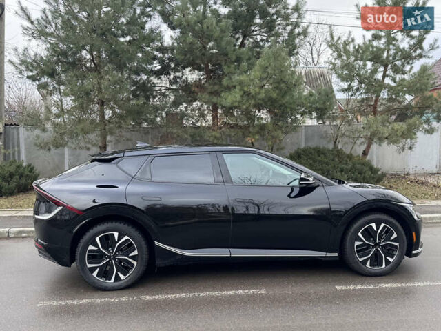 Черный Киа EV6, объемом двигателя 0 л и пробегом 55 тыс. км за 24500 $, фото 10 на Automoto.ua