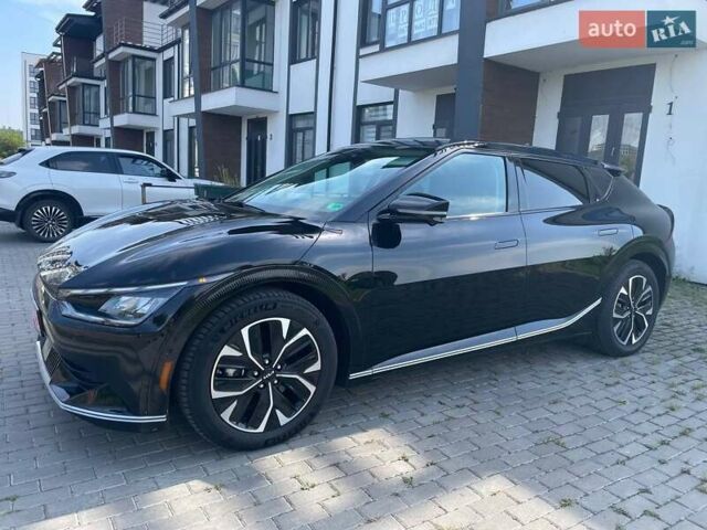 Черный Киа EV6, объемом двигателя 0 л и пробегом 55 тыс. км за 25700 $, фото 34 на Automoto.ua