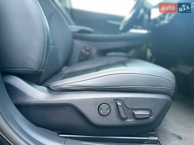 Черный Киа EV6, объемом двигателя 0 л и пробегом 55 тыс. км за 25700 $, фото 84 на Automoto.ua